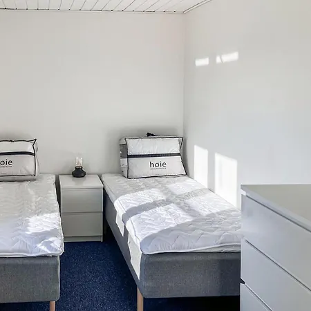2 Bedroom Pet Friendly In 펜션