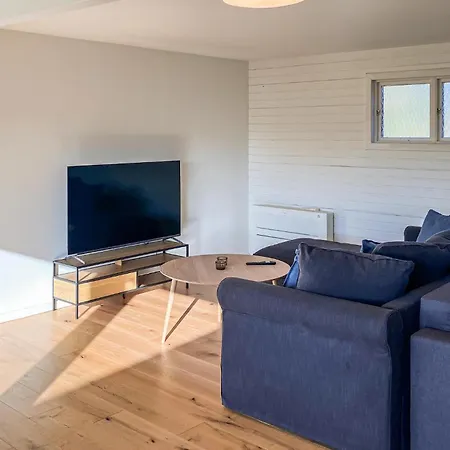 2 Bedroom Pet Friendly In Vakantiehuis *